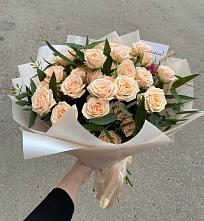 Букет Кремовые розы Латте в Шаумянском