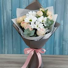 Букет цветов из:  Хризантемы и Розы в Шаумянском