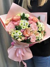 Букет цветов из:  Гвоздики, Розы и Хризантемы в Шаумянском