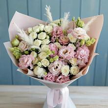 Букет цветов из:  Альстромерии и Розы в Шаумянском